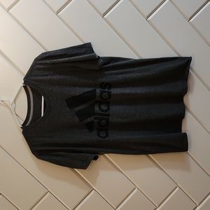 Adidas L t-shirt